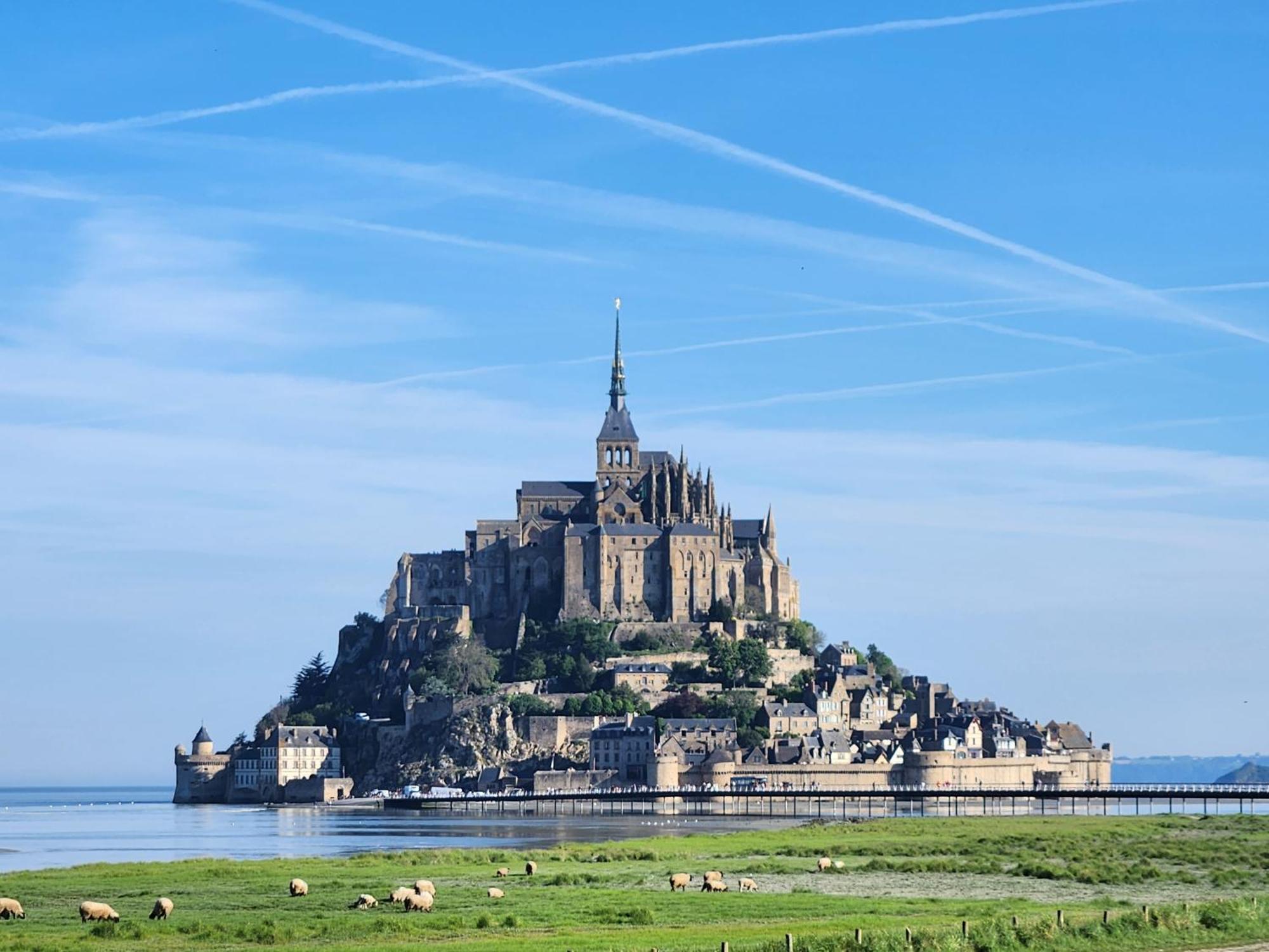 Maison Au Calme, Idealement Situee Au Centre Du Cotentin Villa Le Dézert Kültér fotó